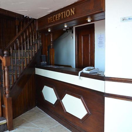 Jini Hotel Блекпул Екстериор снимка